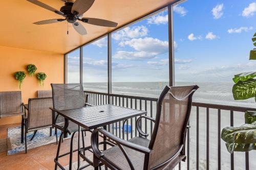Madeira Beach House | Villa Madeira 408 - Premier