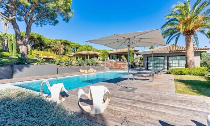 Ramatuelle Villa | Villa Maelle Summary: