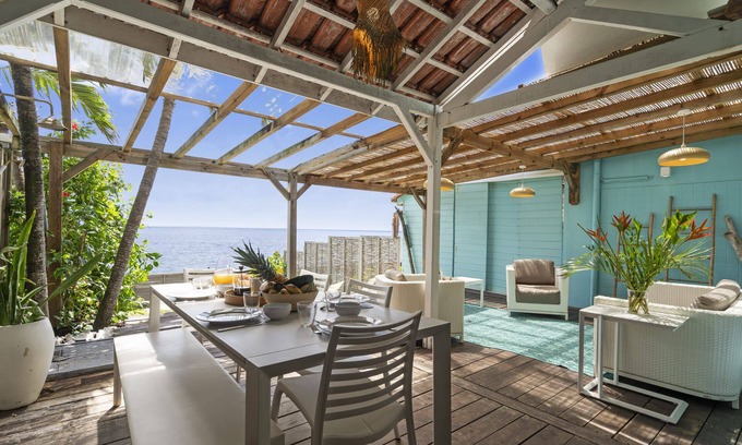 Quartier Desert Villa | Villa Manuréva - Three Bedroom Villa, Sleeps 6