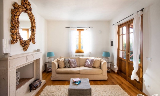 Santa Lucia Villa | Villa Miramare – Elegance and Relaxation with a View over the Versilia Coast