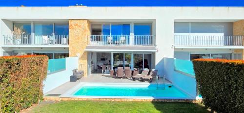 Correeira Villa | Villa Modern Design