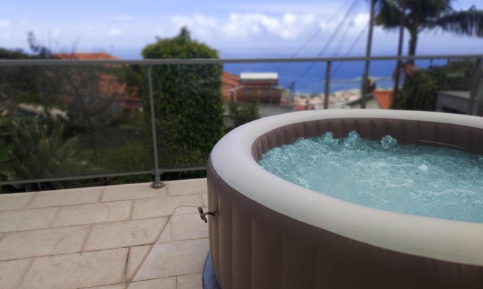 Santa Maria Maior Villa | Villa Moniz by LovelyStay