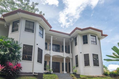Camaronal Villa | Villa Montana