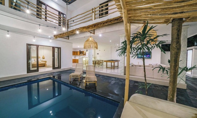Batu Bolong Villa | ★ VILLA MOOREA : Tropical Vibes - 3 min from beach