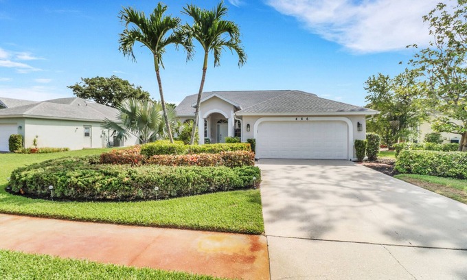 Central Naples Villa | Villa Napoli 3 bedroom Vacation dream in Naples FL
