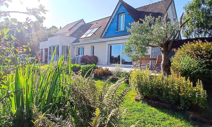 Sallenelles House | Villa Natura, jacuzzi and panoramic view of the bay and sea.