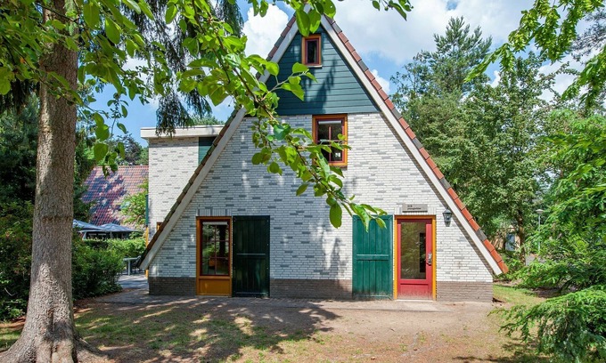 Municipality of Oosterhout Villa | Villa near Breda & Biesbosch National Park