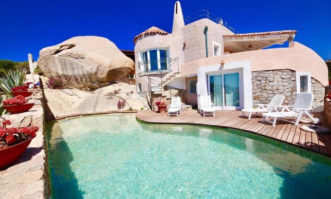 Santa Reparata Villa | Villa Nereide - Luxury Villa by the Sea with Private Pool