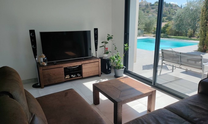 Cairanne Villa | Villa Neuve Avec Piscine et Magnifique vue