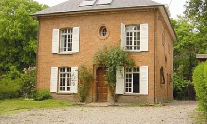 Dieppe Villa | Villa Neuville in a 1 hectare park 20 minutes walk from the beach