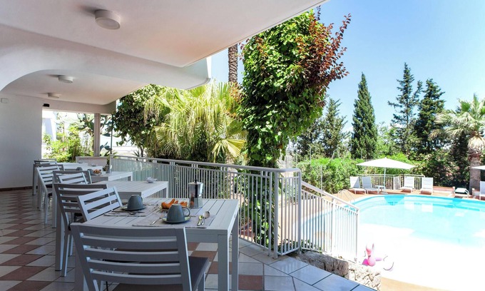 Neviano Villa | Villa Nice Dream With Pool And Terrace, Neviano, Italy