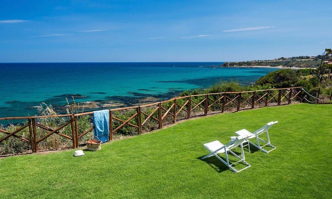Cefalu Villa | Villa Normanni - Three Bedroom Villa, Sleeps 6