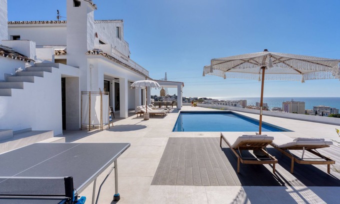 Torreblanca Villa | Villa Oasis – a Luxury Villa with Pool, Terraces, Spectacular Views