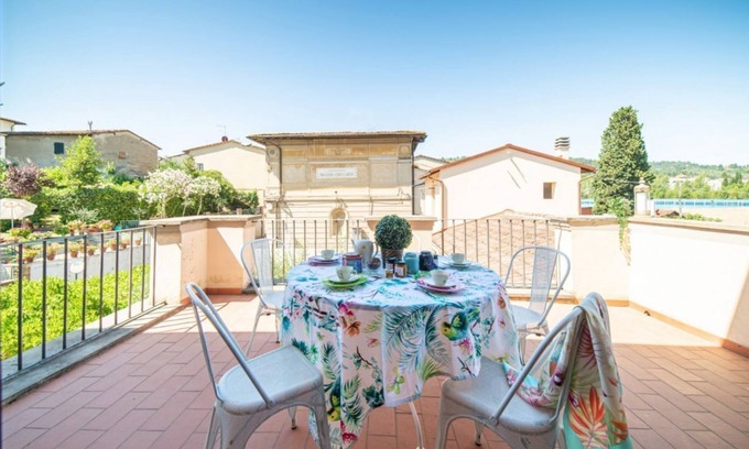 Lastra a Signa Villa | Villa of the 1800s amidst the hilltops of Lastra a Signa