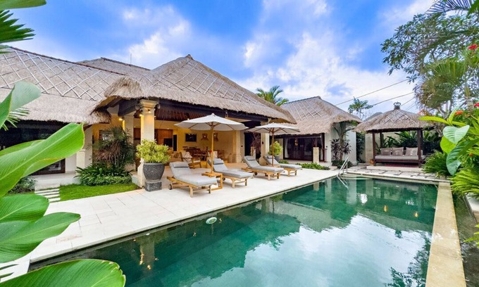 Dyanapura Villa | Villa Olive 3BR Private Pool VIlla by Villa Bugis