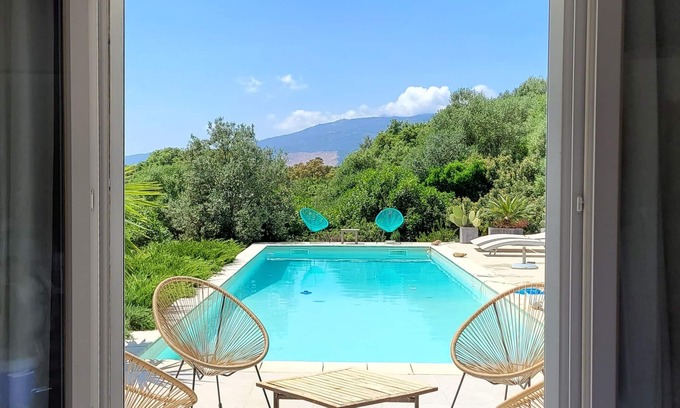 Porto-Vecchio Villa | Villa P-Vecchio sud145 m2, 8 people, wifi, air conditioner, swimming pool 14 m.