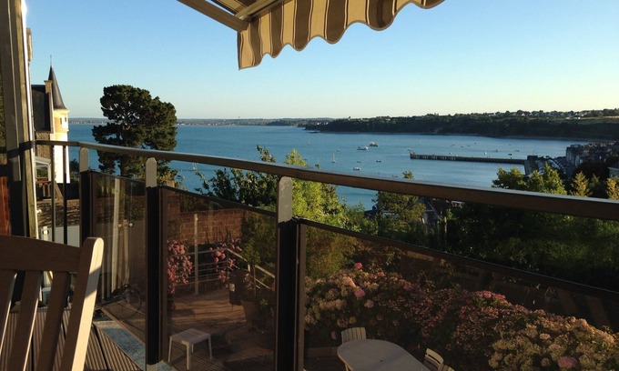 Cancale House | VILLA PANORAMIC SEA