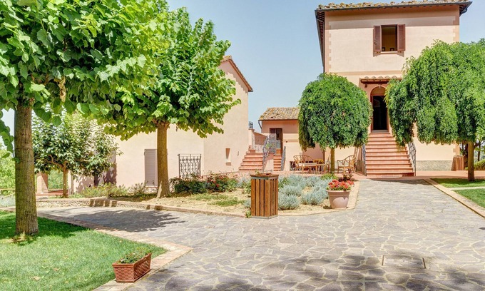 Montepulciano Apartment | Villa Paola - Stunning View Apartment