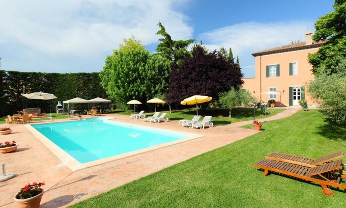 Colle Villa | Villa Paolotti by Interhome