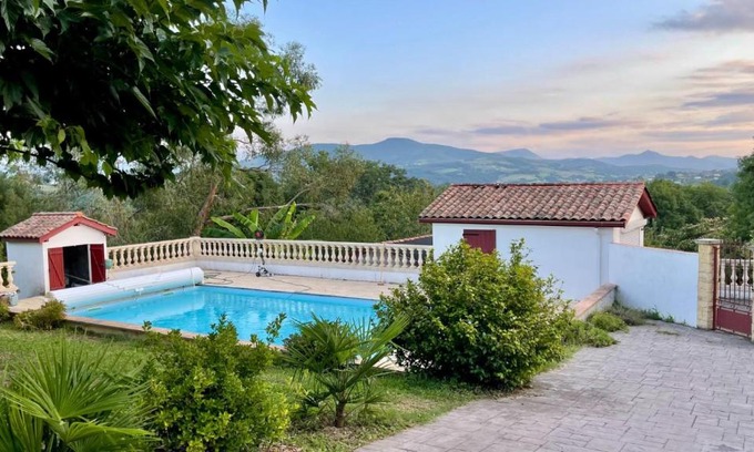 Hasparren Villa | Villa Peña