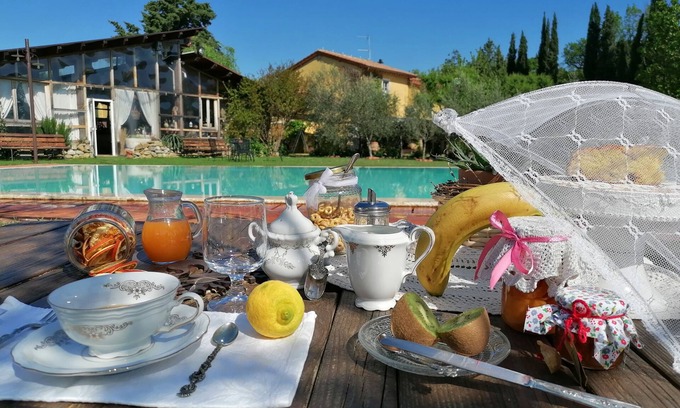 Terranuova Bracciolini Villa | Villa Piandarca-Tuscany-Chianti-Private pool, is close to Florence Siena Arezzo