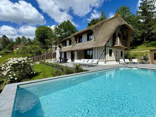 Touques Villa | Villa Pier'Art - Piscine Jacuzzi Tennis Vue Mer