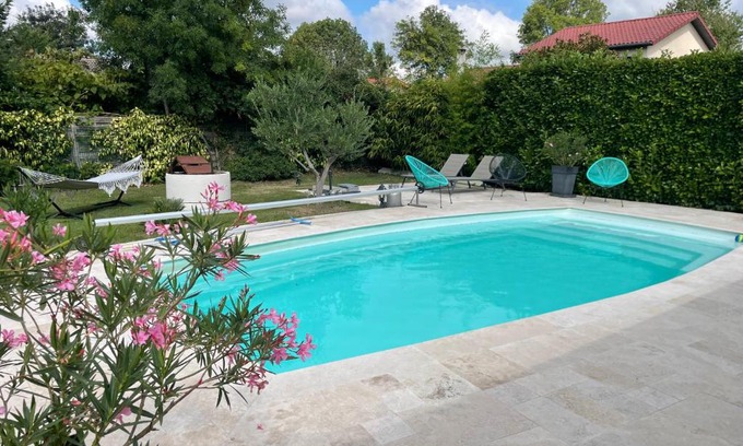 Saint-Marcel Apartment | Villa poétique proche de Lyon