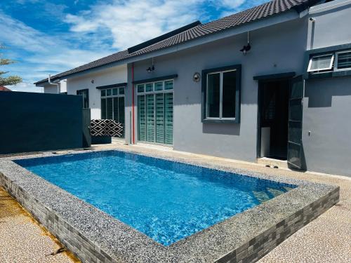 Kepala Batas House | Villa Pool Kepala Batas