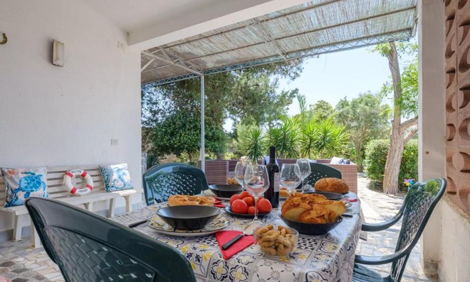 Torre Castiglione Villa | Villa Punta Prosciutto Sea View Sea Front