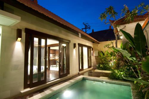 Kediri Villa | Villa Puspa