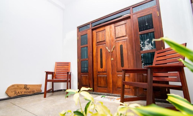 Unawatuna House | VILLA RAY WHITE