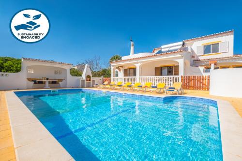 Carvoeiro Villa | Villa Renaissance by Algarve Vacation
