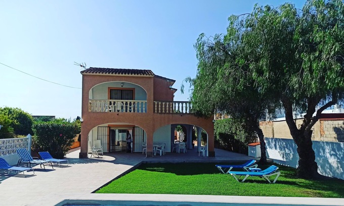 Molinell Ski Chalet | Villa Riomar beach Oliva