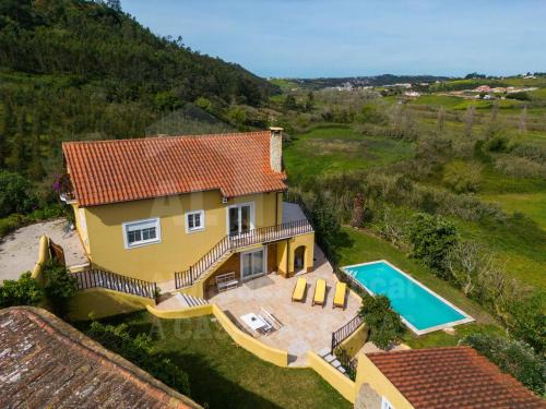 Ericeira Villa | Villa Safarujo by AcasaDasCasas