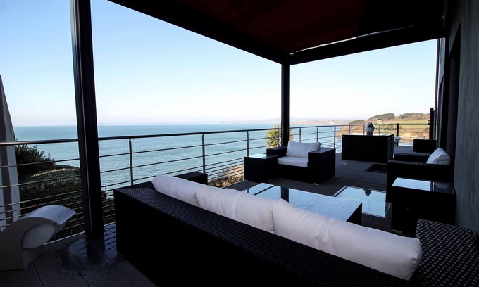 Douarnenez House | Villa Sainte Anne on the bay of Douarnenez