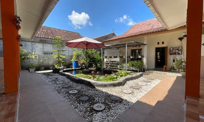 Ngaglik Villa | Villa Sakana - Escape to Paradise