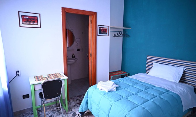 Brindisi Histotic Center House | Villa San Giuseppe blue room bed 1+1/2