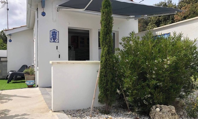 Le Verdon-sur-Mer House | Villa Sandra – Bright House with Garden in Verdon-sur-Mer