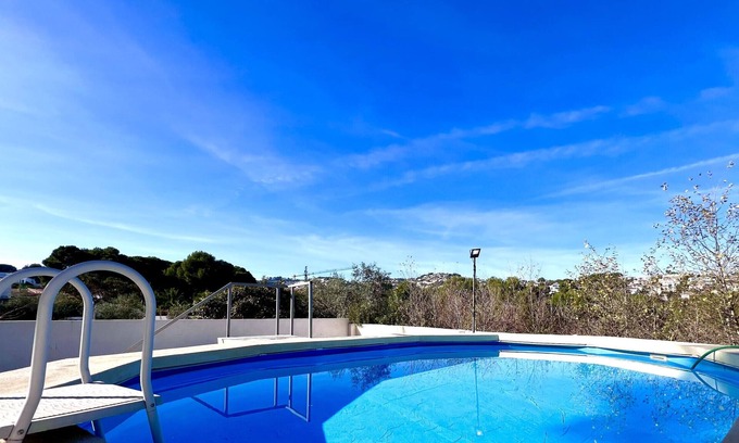 Moravit Villa | Villa SANTA ISABEL in Moraira – 3 bedrooms, private pool, air conditioning, Wi-Fi, 900 metres from l'Ampolla beach
