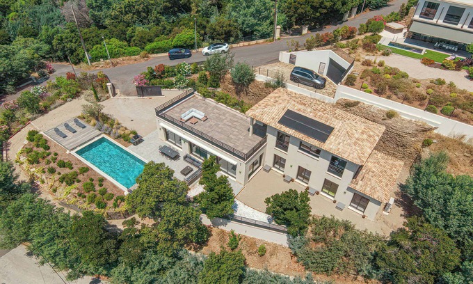 Le Rayol Villa | Villa sea view