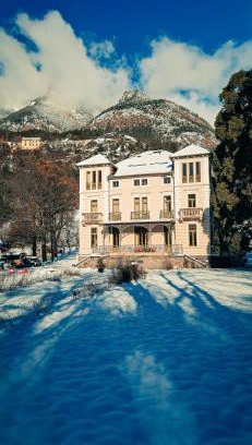 Jausiers House | Villa Sequoia, Maison d'hôte à Jausiers