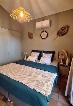 Le Thoronet Bed & Breakfast | Villa Sisyphe chambre d'hôtes "la Mariette"