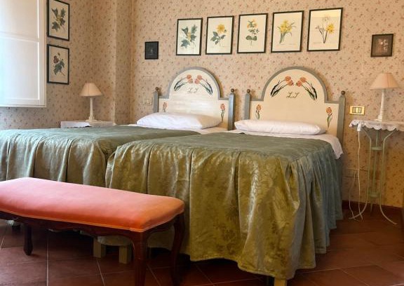 Castel Guelfo di Bologna Hotel | Villa Solarola Country House