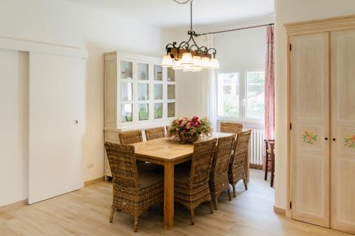 Cozze Villa | Villa Sofia Luxury Accomodation