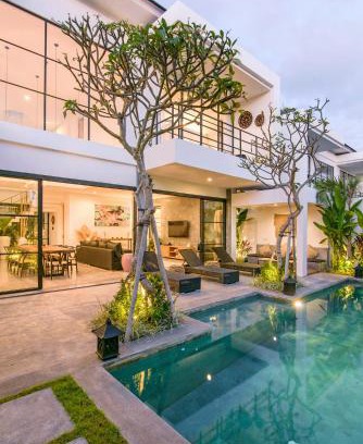 Berawa Villa | VILLA SOHO· Luxury & Indulgence - close to FINNS BEACH CLUB
