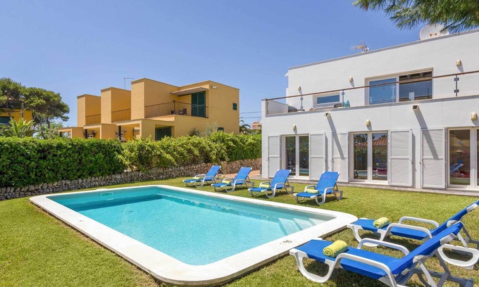 Punta Prima Villa | Villa Sol De Flandes -stylish villa close to beach & shops, with pool, WiFi & AC