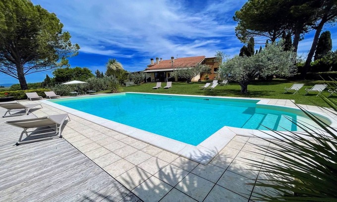 Pietrauta Villa | Villa Sole Vino, Fabulous Pool, fantastic area, sleeps up to 15persons