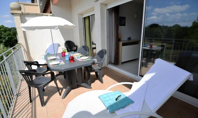 Azille Hotel | Villa-style Getaway: Apartments w/Terrace/Balcony, Kitchen, Seasonal Pool & BBQ