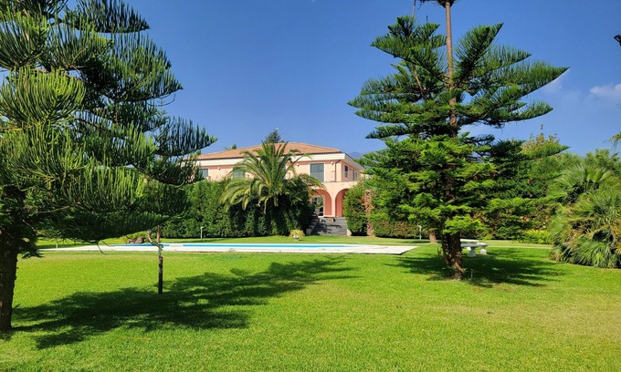 Santa Venerina Villa | Villa surrounded by greenery with swimming pool, Zagara suite