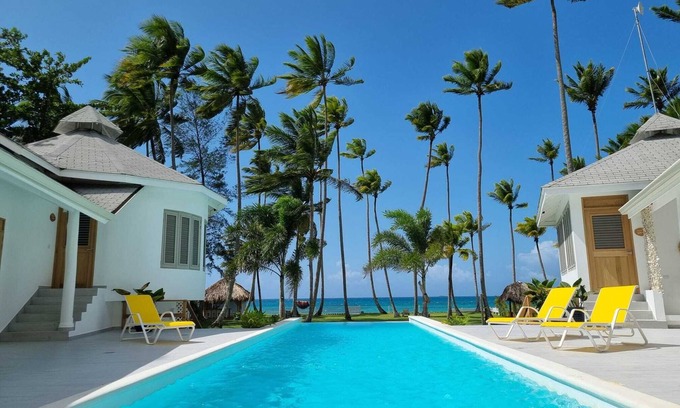 Las Terrenas Villa | Villa Tabiki Beachfront at Playa Coson, Las Terrenas